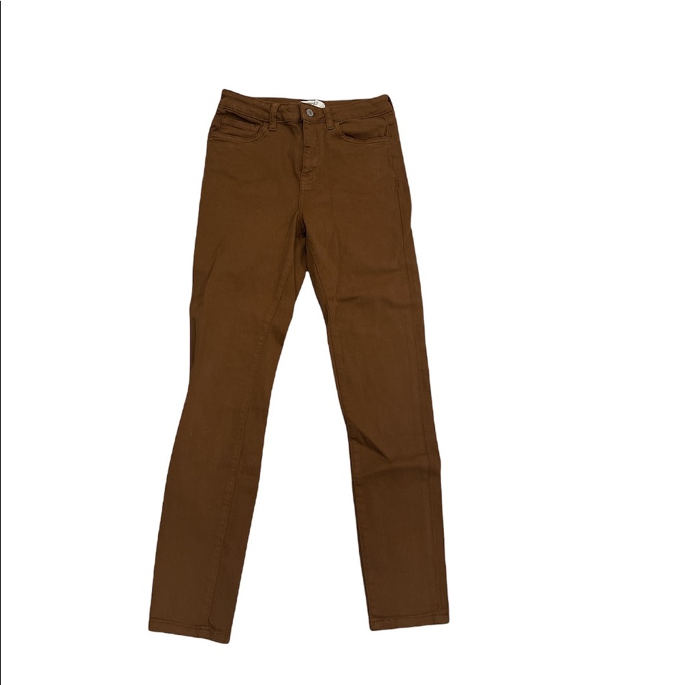 Forever 21 highrise skinny jeans.
